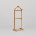 511764 Valet stand